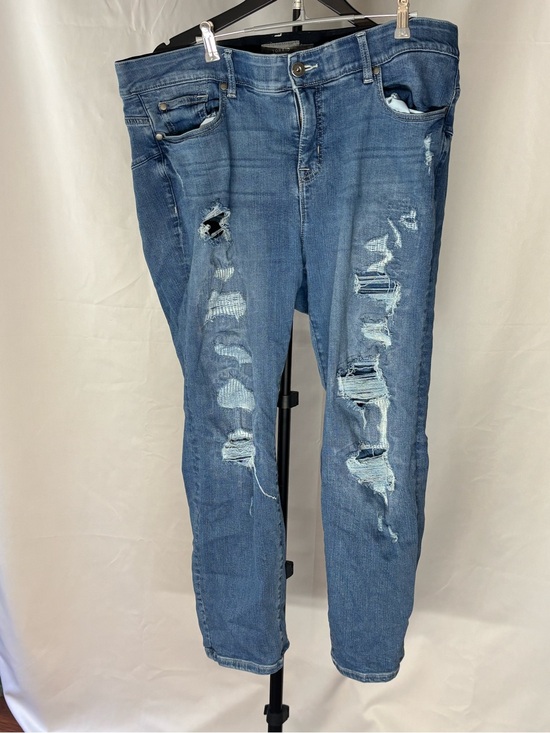 torrid Denim - Torrid Cute Distressed Boyfriend Jeans in Blue Plus Size